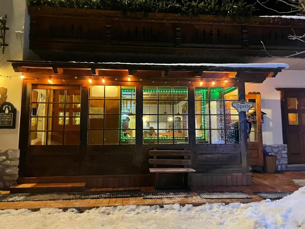 Al Cervo Albergo - Hotel Stabiziane 3*,